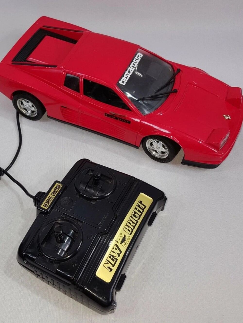 Ferrari Testarossa 1988 Vintage RC 10" Car & Remote New Bright Wired Controlled